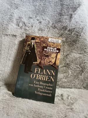 Bild des Verkufers fr Flann O'Brien : eine Biographie. Aus dem Engl. von Matthias Fienbork zum Verkauf von TschaunersWelt