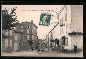 Seller image for Carte postale Montbron, Rue des Fosss for sale by Bartko-Reher