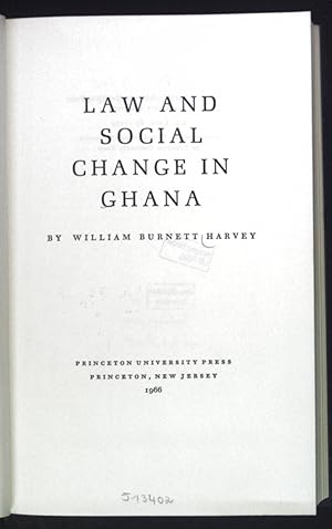 Image du vendeur pour Law and Social Change in Ghana. mis en vente par books4less (Versandantiquariat Petra Gros GmbH & Co. KG)