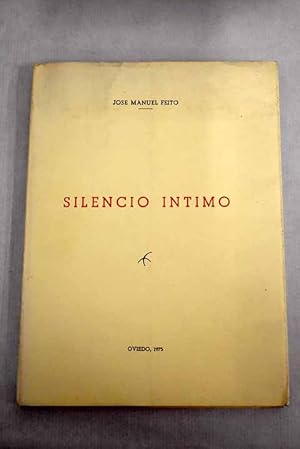 Imagen del vendedor de Silencio ntimo a la venta por Alcan Libros