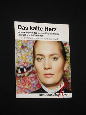 Image du vendeur pour Programm Schauspiel Hannover 2007/08. DAS KALTE HERZ - EINE AUTOPSIE DES NEUEN KAPITALISMUS nach Hauff von Schorsch Kamerun. Regie: Schorsch Kamerun, Bhnenbild: Constanze Kmmel, Kostme: Tabea Braun, Choreografie: Felix Landerer. Mit Mila Dargies, Svenja Wasser, Matthias Neukirch, Jens Rachut, Philippe Goos, Carsten Meyer, Benjamin Hppner, Imogen-Maria Coupke, Gerd Peiser mis en vente par Fast alles Theater! Antiquariat fr die darstellenden Knste