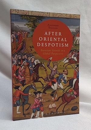 Image du vendeur pour After Oriental Despotism: Eurasian Growth in a Global Perspective mis en vente par Book House in Dinkytown, IOBA