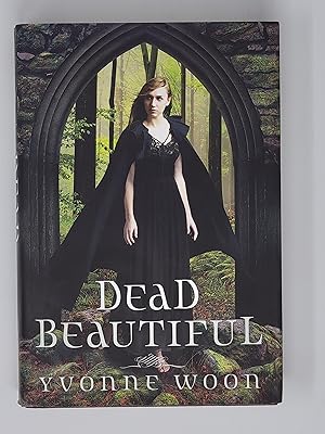 Image du vendeur pour Dead Beautiful mis en vente par Cross Genre Books