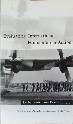 Imagen del vendedor de Evaluating International Humanitarian Action a la venta por SEATE BOOKS