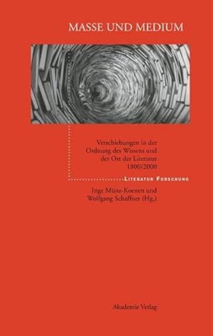 Seller image for Masse und Medium for sale by BuchWeltWeit Ludwig Meier e.K.