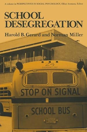 Seller image for School Desegregation for sale by BuchWeltWeit Ludwig Meier e.K.