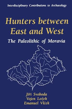 Imagen del vendedor de Hunters between East and West a la venta por BuchWeltWeit Ludwig Meier e.K.
