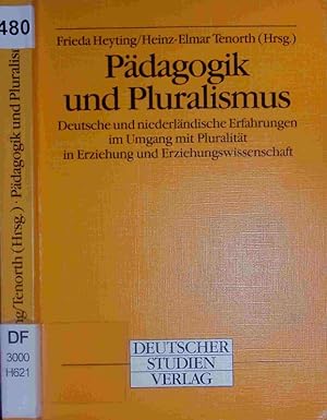 Bild des Verkufers fr Pdagogik und Pluralismus. zum Verkauf von Antiquariat Bookfarm