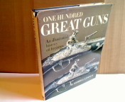 Image du vendeur pour One hundred Great Guns. An illustrated History of firearms. Photographs by Bruce Pendleton. mis en vente par Antiquariat Silvanus - Inhaber Johannes Schaefer