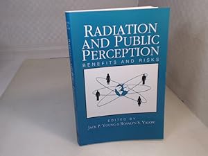 Bild des Verkufers fr Radiation And Public Perception. Benefits and Risks. (= Advances in Chemistry Series, Volume 243). zum Verkauf von Antiquariat Silvanus - Inhaber Johannes Schaefer