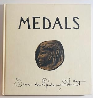 Imagen del vendedor de Medals a la venta por Reeve & Clarke Books (ABAC / ILAB)