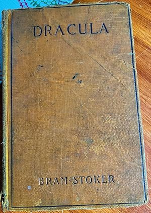 Immagine del venditore per Dracula venduto da Book - Rare & Collectible