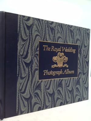 Bild des Verkufers fr The Royal Wedding: Photograph Album zum Verkauf von ThriftBooksVintage