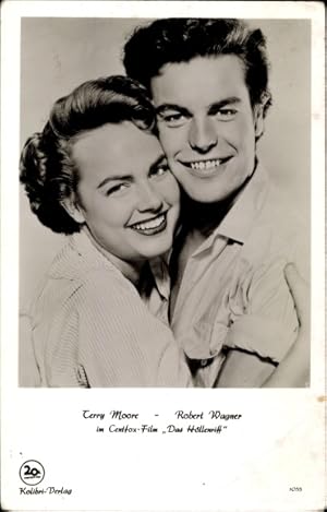 Bild des Verkufers fr Ansichtskarte / Postkarte Schauspielerin Terry Moore, Schauspieler Robert Wagner, Das Hllenriff zum Verkauf von akpool GmbH