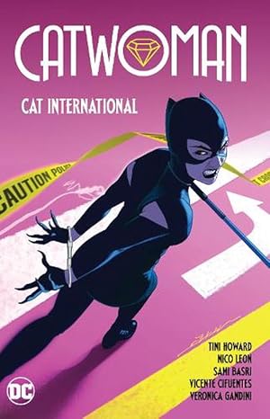 Image du vendeur pour Catwoman Vol. 2: Cat International (Paperback) mis en vente par Grand Eagle Retail