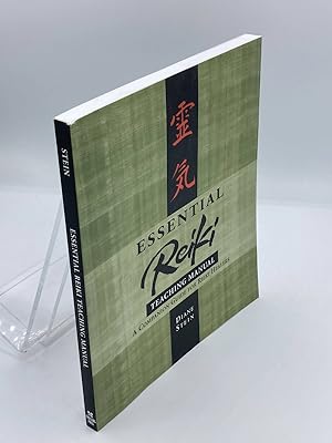 Imagen del vendedor de Essential Reiki Teaching Manual A Companion Guide for Reiki Healers a la venta por True Oak Books