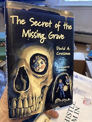 Bild des Verkufers fr The Secret of the Missing Grave zum Verkauf von A.C. Daniel's Collectable Books