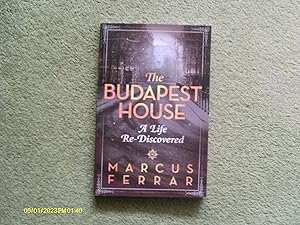 Bild des Verkufers fr The Budapest House, A Life Re-Discovered zum Verkauf von Buybyebooks