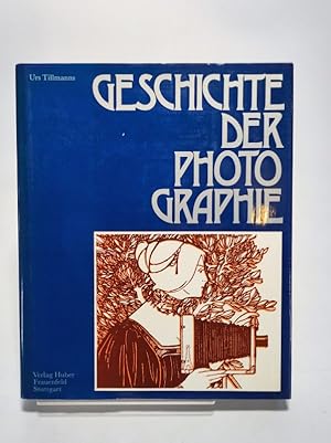 Bild des Verkufers fr Geschichte der Photographie : Ein Jahrhundert prgt ein Medium. Einl. von Helmut Gernsheim zum Verkauf von Antiquariat Bookfarm