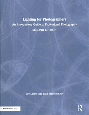 Immagine del venditore per Lighting for Photographers : An Introductory Guide to Professional Photography venduto da GreatBookPricesUK