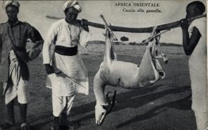 Immagine del venditore per Ansichtskarte / Postkarte Africa Orientale, Caccia alla gazzella, Jagd, erlegte Gazelle venduto da akpool GmbH