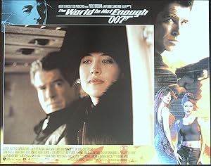 Imagen del vendedor de The World is Not Enough Lobby Card 1999 Pierce Brosnan, Sophie Marceau a la venta por AcornBooksNH