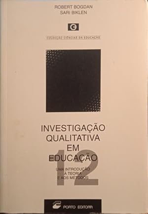 Seller image for INVESTIGAO QUALITATIVA EM EDUCAO. for sale by Livraria Castro e Silva