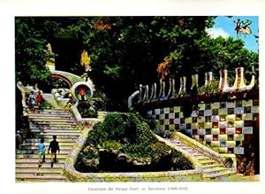 Seller image for LAMINA V28121: Escalinata del Parque Guell, Barcelona for sale by EL BOLETIN