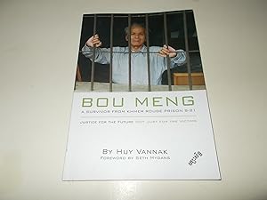 Image du vendeur pour Bou Meng: A Survivor From Khmer Rouge Prison S-21, Justice for the Future Not Just for the Victims by Huy Vannak (2010-05-04) mis en vente par Paradise Found Books