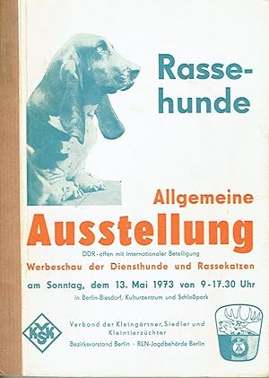 Rassehunde Allgemeine Ausstellung . Werbeschau der Diensthunde und Rassekatzen . Berlin-Biesdorf