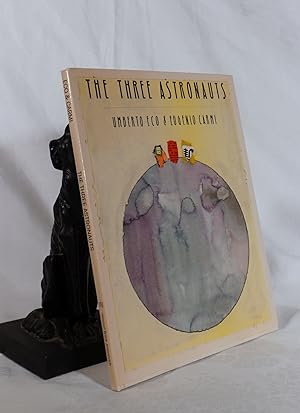 Immagine del venditore per THE THREE ASTRONAUTS venduto da A&F.McIlreavy.Buderim Rare Books