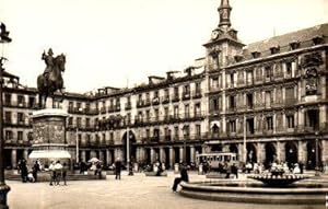 Imagen del vendedor de POSTAL PV01027: Estatua ecuestre Felipe III en Madrid a la venta por EL BOLETIN