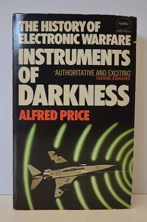 Immagine del venditore per Instruments of Darkness: History of Electronic Warfare venduto da Lavendier Books