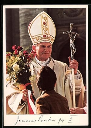 Ansichtskarte Papst Johannes Paul II. mit Ferula, Mitra und Blumenstrauss