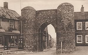 Castleacre Gate Way Village Shop Warning Sign Norfolk Postcard