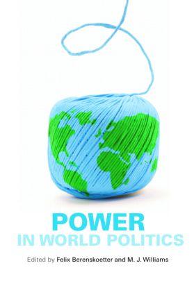 Immagine del venditore per Power in World Politics venduto da moluna