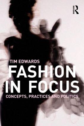 Imagen del vendedor de Edwards, T: Fashion In Focus a la venta por moluna