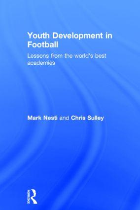 Imagen del vendedor de Nesti, M: Youth Development in Football a la venta por moluna