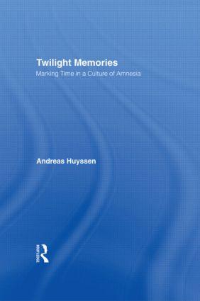 Bild des Verkufers fr Huyssen, A: Twilight Memories zum Verkauf von moluna