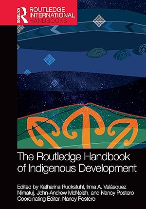 Bild des Verkufers fr The Routledge Handbook of Indigenous Development zum Verkauf von moluna