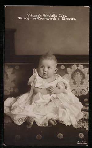 Seller image for Ansichtskarte Prinzessin Friederike Luise zu Braunschweig u. Lneburg als ssses Baby im Kleidchen for sale by Bartko-Reher