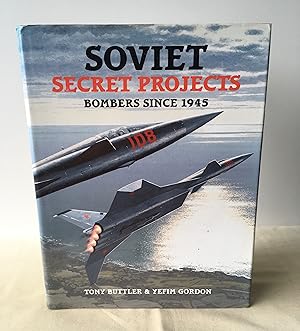 Imagen del vendedor de Soviet Secret Projects: Bombers Since 1945 a la venta por Neil Ewart