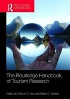 Image du vendeur pour The Routledge Handbook of Tourism Research mis en vente par moluna