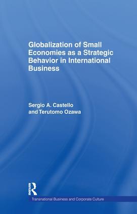 Image du vendeur pour Castello, S: Globalization of Small Economies as a Strategic mis en vente par moluna