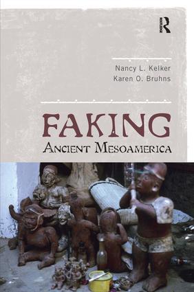 Immagine del venditore per Kelker, N: Faking Ancient Mesoamerica venduto da moluna