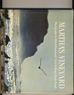 Seller image for Martha's Vineyard for sale by Richard Lemay