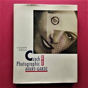 Bild des Verkufers fr Czech Photographic Avant-Garde. Concept and Selection of Photographs Vladimir Birgus. zum Verkauf von Carmichael Alonso Libros