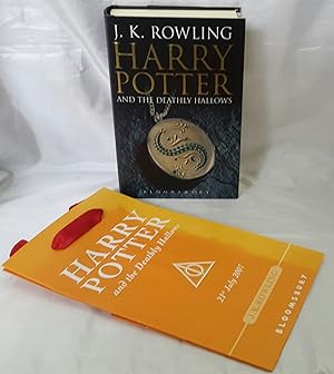Seller image for Harry Potter and the Deathly Hallows. ADULT STYLE FIRST EDITION TOGETHER WITH PROMOTIONAL BAG. for sale by Addyman Books