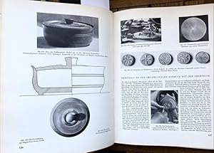 Bild des Verkufers fr Das Drechslerwerk. Ein Fachbuch fr Drechsler, Lehrer und Architekten. Auch ein Beitrag zur Stilgeschichte des Hausrats. Mit 1258 Abbildungen. zum Verkauf von Treptower Buecherkabinett Inh. Schultz Volha