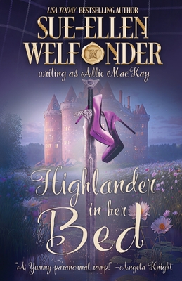 Seller image for Highlander in Her Bed (Paperback or Softback) for sale by BargainBookStores